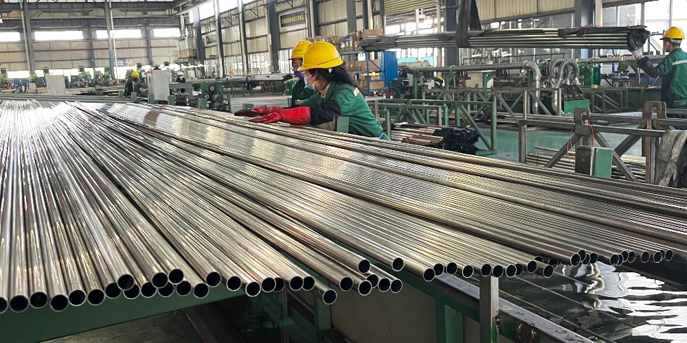 衛浴與廚具不銹鋼用管優選，“親水”表面與“防腐”內功